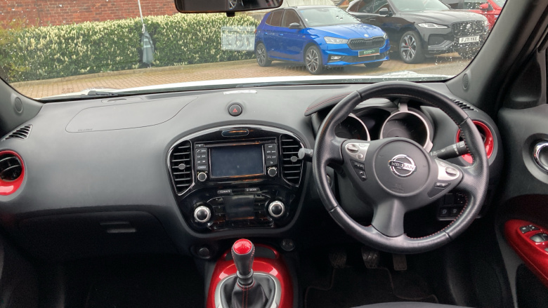 Nissan Juke 1.2 DiG-T Envy 5dr Petrol Hatchback